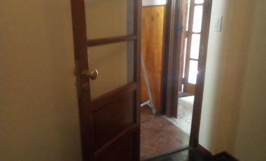 P.H. en ALQUILER para Vivienda, sin chicos ni mascotas, a pocas cuadras de estación Glew