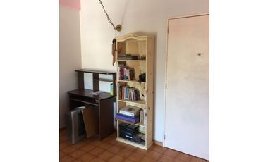 LA HAYA 3170, 3° Piso, Depto 3, Isidro Casanova.