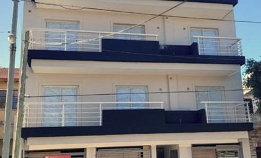 Departamento en venta en Villa Luzuriaga