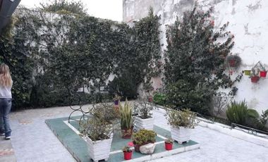 Casa en venta en Remedios de Escalada Oeste