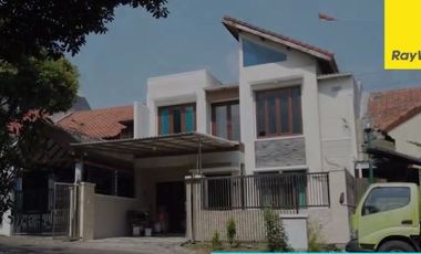 Rumah Dijual Hunian Nyaman Aman Di Taman Puspa Raya Citraland, Surabaya