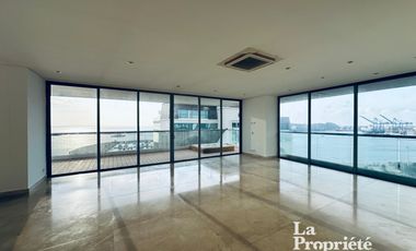 apartamento en venta en centro histórico - la marina. Cod V109
