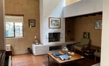 Venta de casa sola en cerrada, en Queretaro, Querétaro, junto Ex Hacienda el Salitre