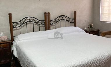 Venta de casa sola en cerrada, en Queretaro, Querétaro, junto Ex Hacienda el Salitre