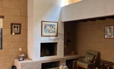 Venta de casa sola en cerrada, en Queretaro, Querétaro, junto Ex Hacienda el Salitre