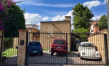 Venta de casa sola en cerrada, en Queretaro, Querétaro, junto Ex Hacienda el Salitre