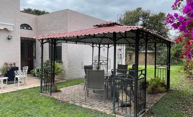 Venta de casa sola en cerrada, en Queretaro, Querétaro, junto Ex Hacienda el Salitre