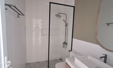 Rumah 2 Lantai 15 menit ke Plaza Jambu Dua SHM Siap KPR J-37382