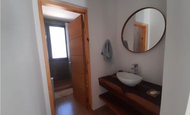 CASA EN VENTA VILLAROBLES 253 ALBATROS