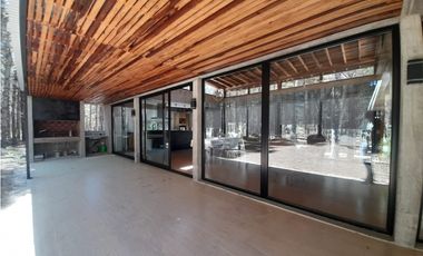 CASA EN VENTA VILLAROBLES 253 ALBATROS