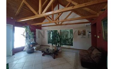 Venta Parcela con Casa 4D 3B Villa Italia