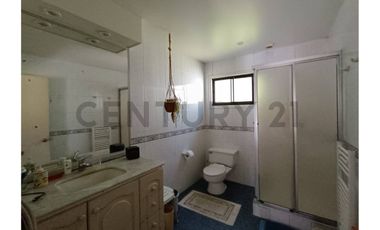 Venta Parcela con Casa 4D 3B Villa Italia