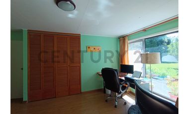Venta Parcela con Casa 4D 3B Villa Italia