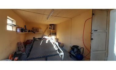 SE VENDE CASONA + DOS LOCALES DESPEÑADEROS Centro