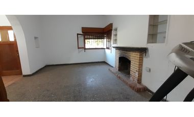 SE VENDE CASONA + DOS LOCALES DESPEÑADEROS Centro