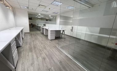 oficina en arriendo en chico norte. Cod A10135