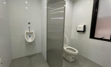 oficina en arriendo en chico norte. Cod A10135