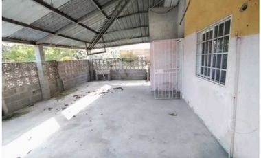 VENDO CASA EN LA CHORRERA ALTOS DEL CAMPO 3R
