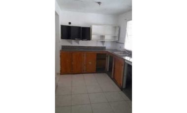 VENDO CASA EN LA CHORRERA ALTOS DEL CAMPO 3R