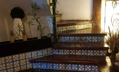 VENTA EXCELENTE CASA CÉNTRICA FRACCIONAMIENTO HUERTA REAL