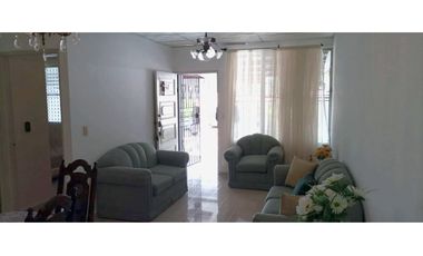 Ventao Alquiler de Casa en Urbanización Las Glorietas, Las Cumbres