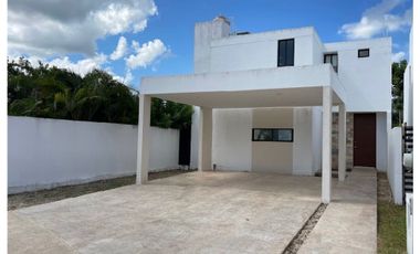 Venta casa en privada en Conkal Merida Yucatan