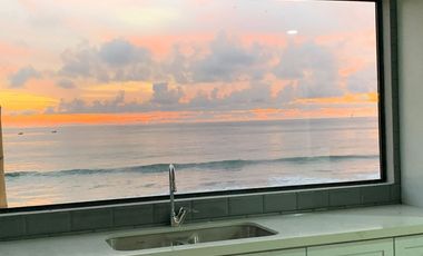 The Malibu Coast of Ecuador: Se Alquila Villa Frente al Mar en La Entrada