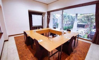 Dijual Hotel Bintang 3 Konsep Tropical Di Bogor