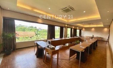 Dijual Hotel Bintang 3 Konsep Tropical Di Bogor