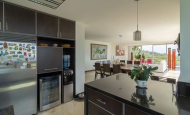 casa en venta en menga. Cod V5518