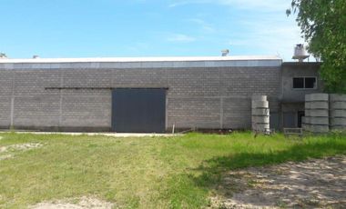 Galpón 400m2 (12x30) s/Lote 50x80 a 100m de Ruta 11 Km 397