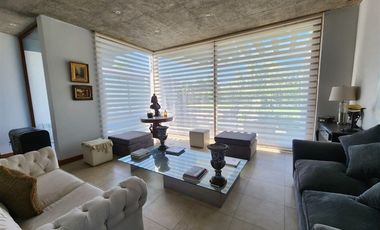 Casa en venta Club de Golf Los Lirios de 7 dorm, Requínoa