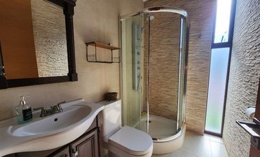 Casa en venta Club de Golf Los Lirios de 7 dorm, Requínoa
