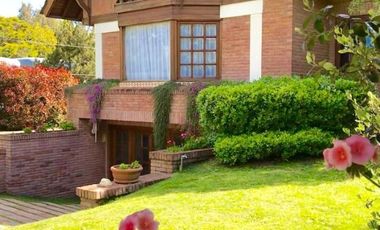 Casa en venta de 3 dormitorios con vista al golf en El Sosiego