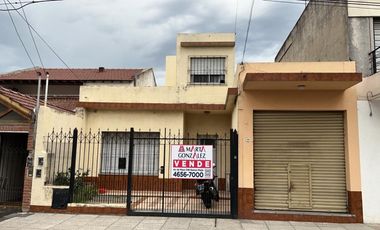 Casa  en Venta Ramos Mejia / La Matanza (A108 7614)
