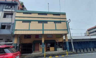 Venta  Edificio en Centro de Guayaquil, Local comercial, Oficinas y Bodegas. 1200m2 en 2 plantas