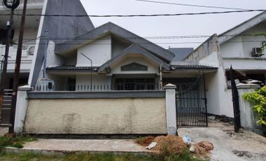 Rumah Ngagel Jaya Selatan STRATEGIS, akses pembantu sendiri