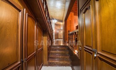 JARDINES DE IRAPUATO: Majestuosa residencia con exquisitas terrazas y jardines.