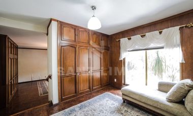 JARDINES DE IRAPUATO: Majestuosa residencia con exquisitas terrazas y jardines.