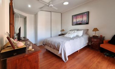 Venta impecable casa jardin y pileta San Fernando