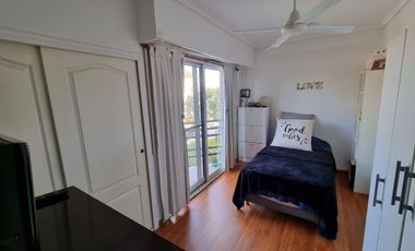 Venta impecable casa jardin y pileta San Fernando