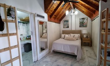 Venta impecable casa jardin y pileta San Fernando