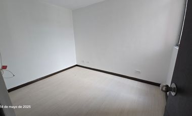 apartamento en arriendo en prados de sabaneta. Cod A511936