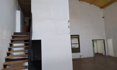 GALPÃN EN VENTA - POSADAS