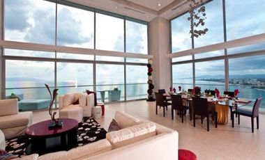 Peninsula Penthouse D - Condominio en venta en Hotel Zone, Puerto Vallarta