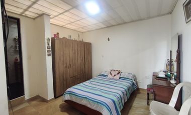 casa en venta en el mirador de pomarroso. Cod V14156