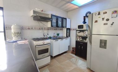 casa en venta en el mirador de pomarroso. Cod V14156