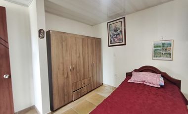 casa en venta en el mirador de pomarroso. Cod V14156
