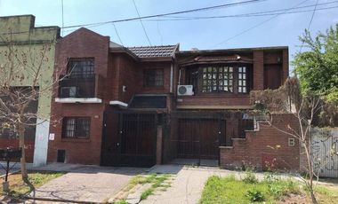 Duplex en venta en Wilde Este