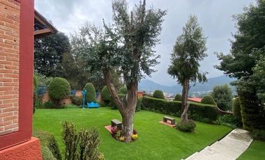 Venta de casa campestre en Santa Cruz Ayotuxco